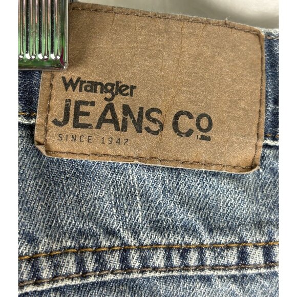 Western Cowboy Relaxed Boot Distressed Wrangler Denim Jeans Co, Men's 42X32 - Picture 6 of 11